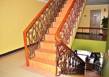 El Portal Inn Тагбиларан Экстерьер фото