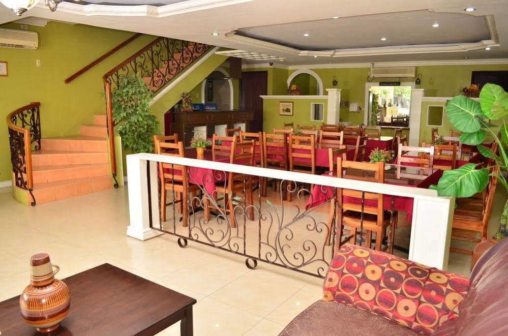 El Portal Inn Тагбиларан Экстерьер фото